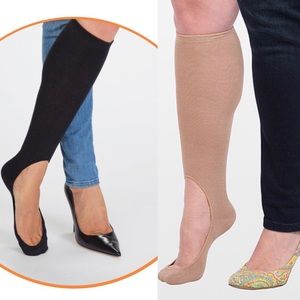 2 pairs Key socks (nude & black) NWT